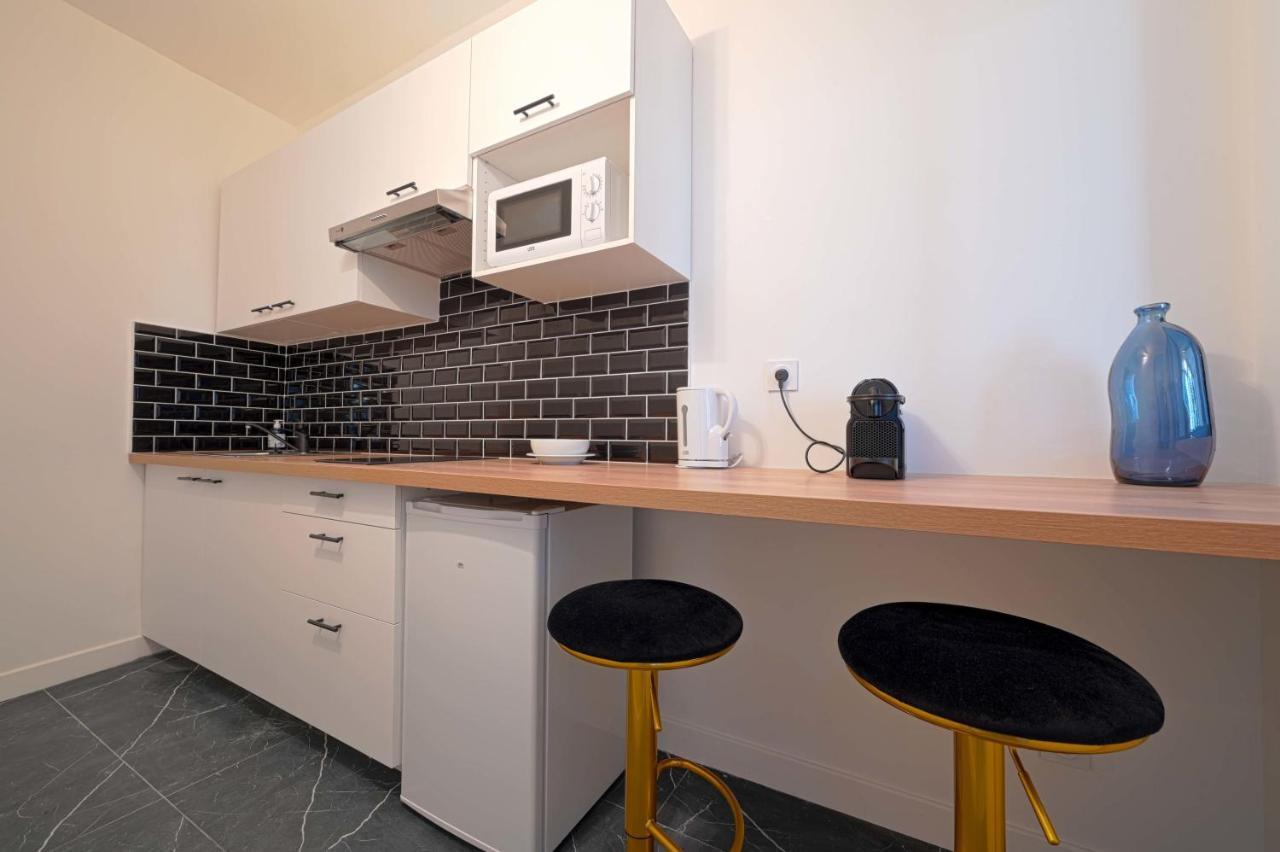 פריז Modern Large Studio Apartment For 3 מראה חיצוני תמונה